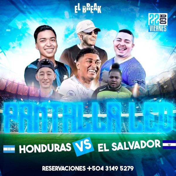 Honduras vs El Salvador - tik tokers en pantalla gigante 